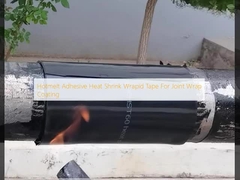 Nastro adesivo ad adesivo a caldo per rivestimento di involucri articolati